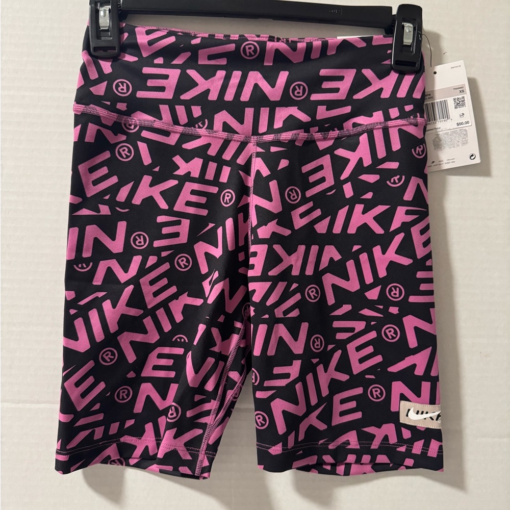 Nike Women's Black and Pink Graphic Shorts